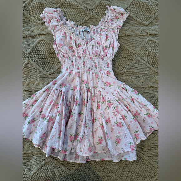 Princess Polly Dresses & Skirts - Princess Polly Pink Floral Dress